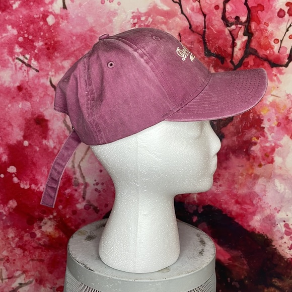 Baseball cap - Picture 4 of 4